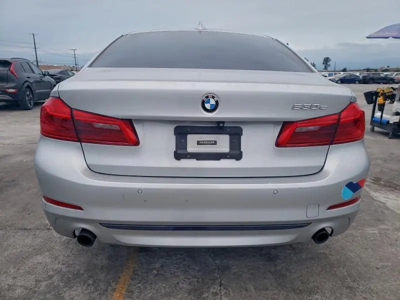 2018 BMW 530E   