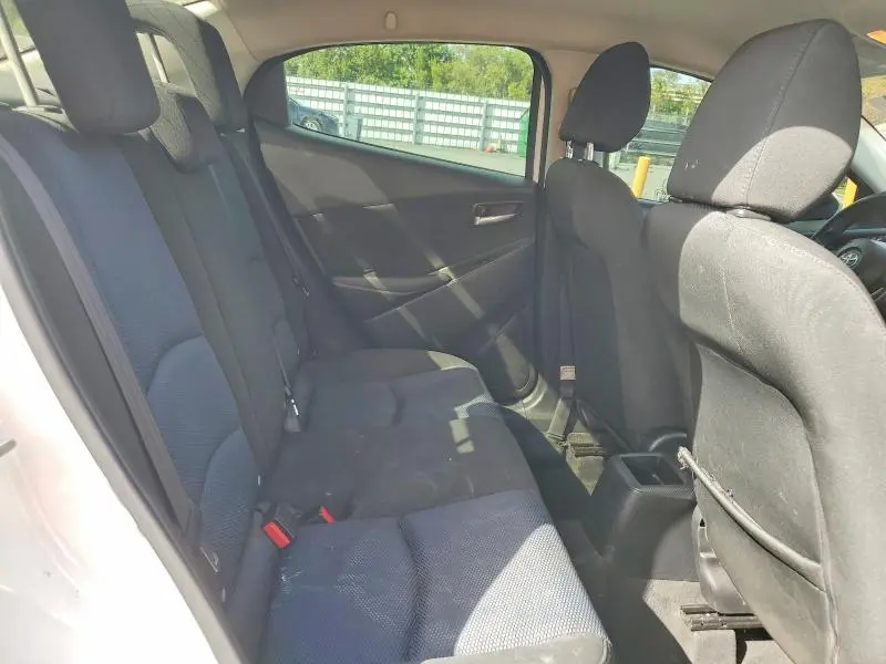 2018 TOYOTA YARIS IA BASE  