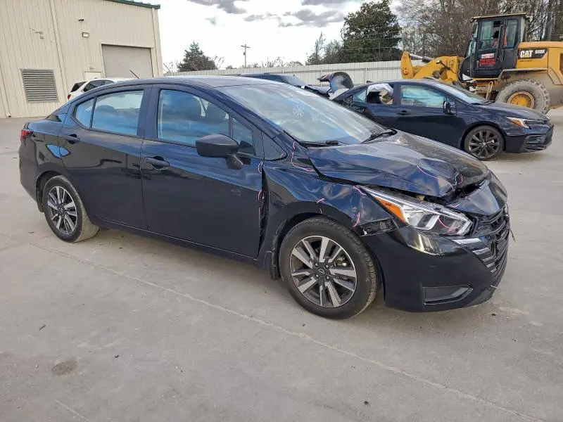 2023 NISSAN VERSA S  