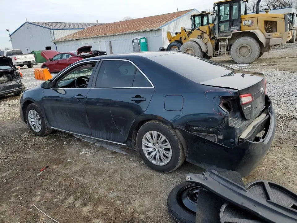 2014 TOYOTA CAMRY L  