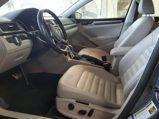 2017 VOLKSWAGEN PASSAT SEL PREMIUM  