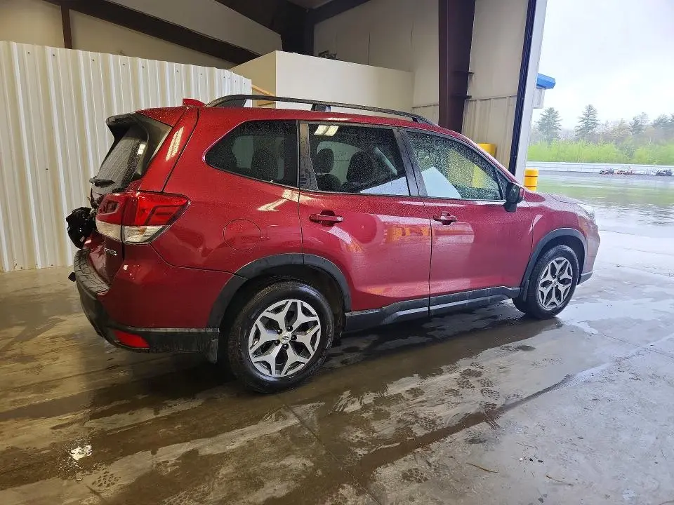 2019 SUBARU FORESTER PREMIUM  