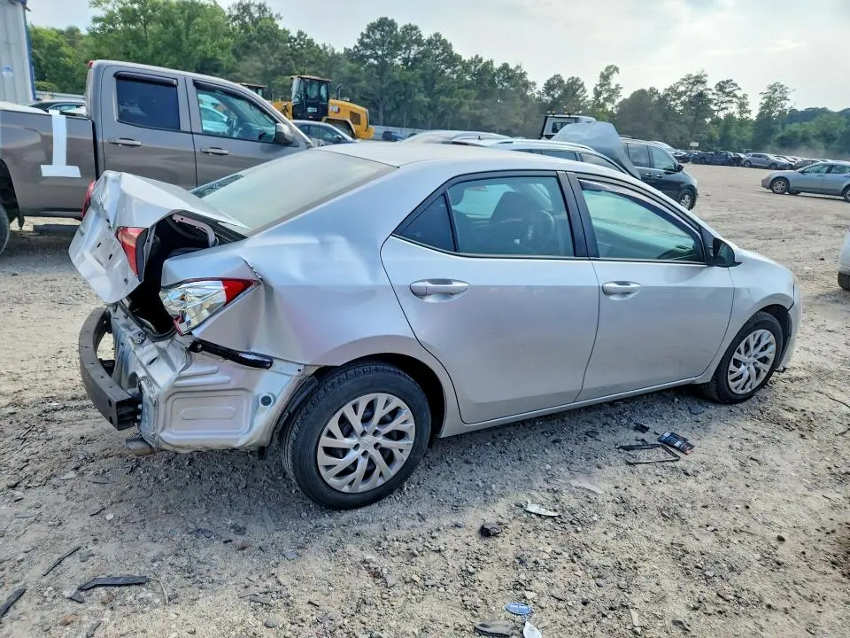 2018 TOYOTA COROLLA LE  