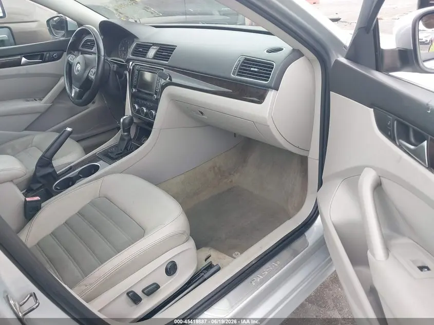 2014 VOLKSWAGEN PASSAT 1.8T SEL PREMIUM