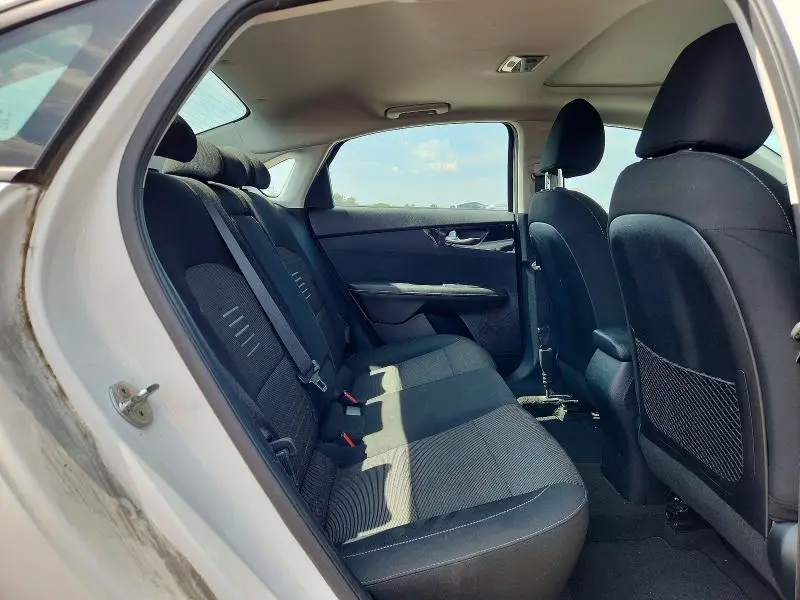 2019 KIA FORTE S  