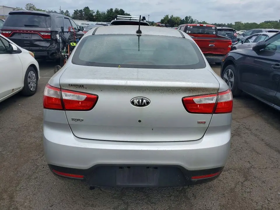 2014 KIA RIO LX  
