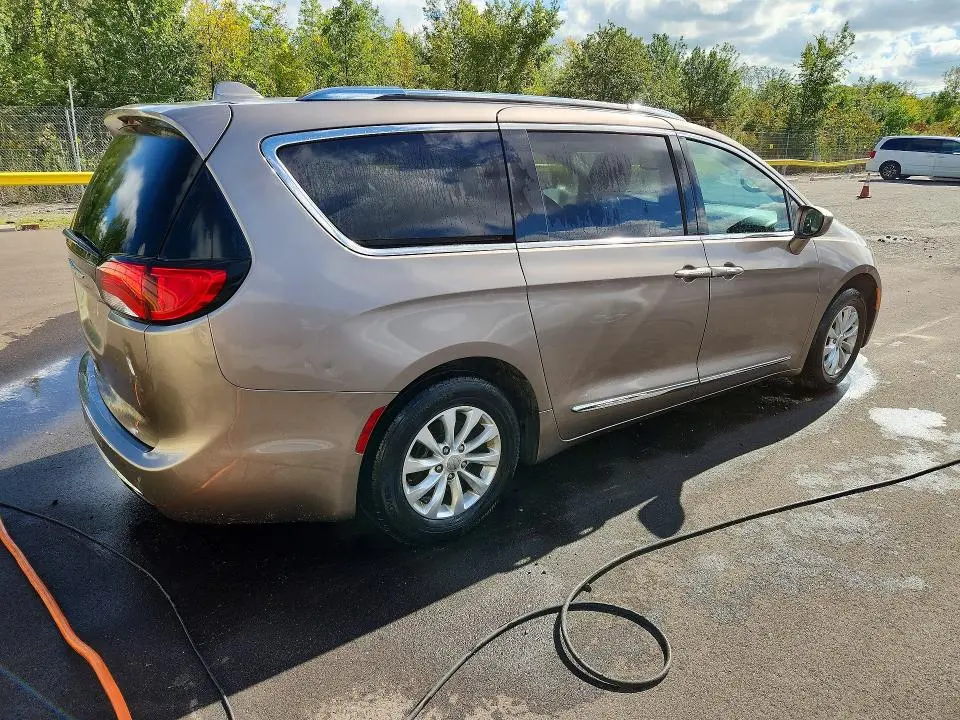2018 CHRYSLER PACIFICA TOURING L PLUS  