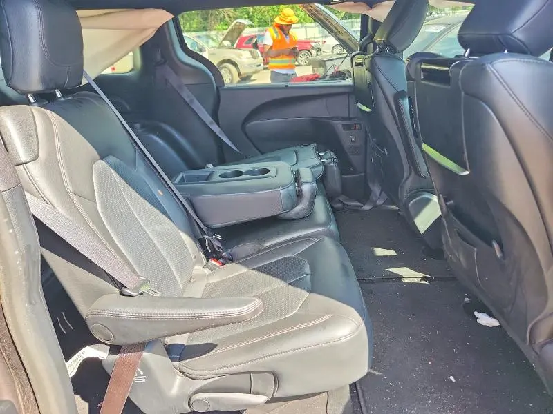 2020 CHRYSLER PACIFICA TOURING L PLUS  