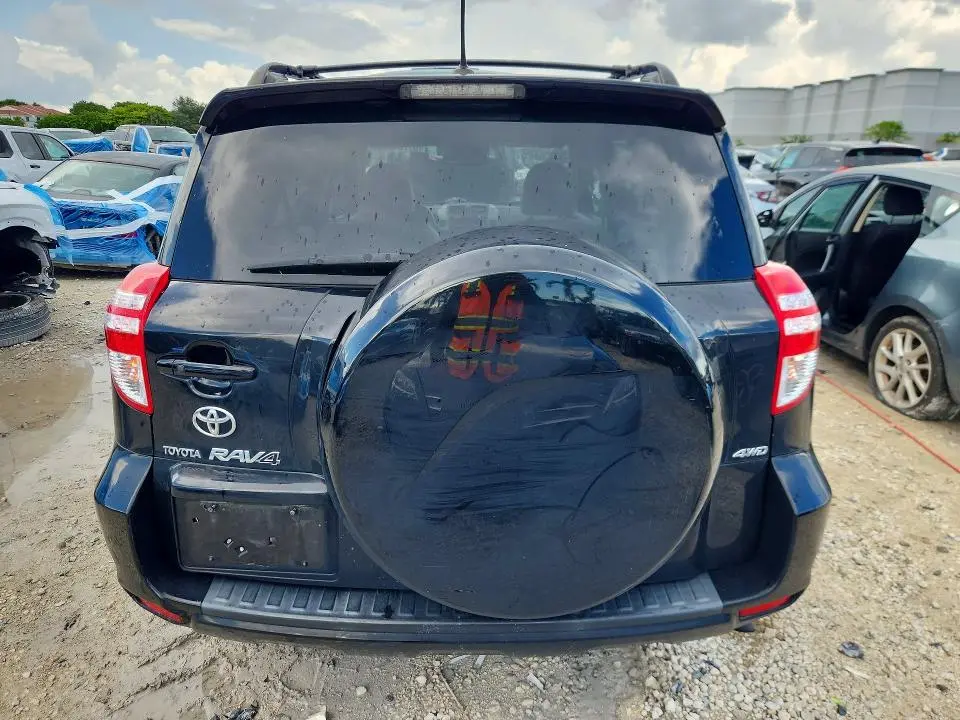 2010 TOYOTA RAV4 LIMITED  