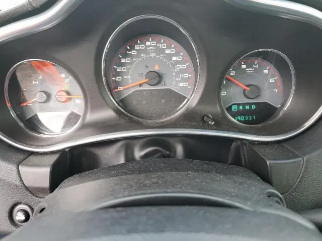 2013 DODGE AVENGER SE  