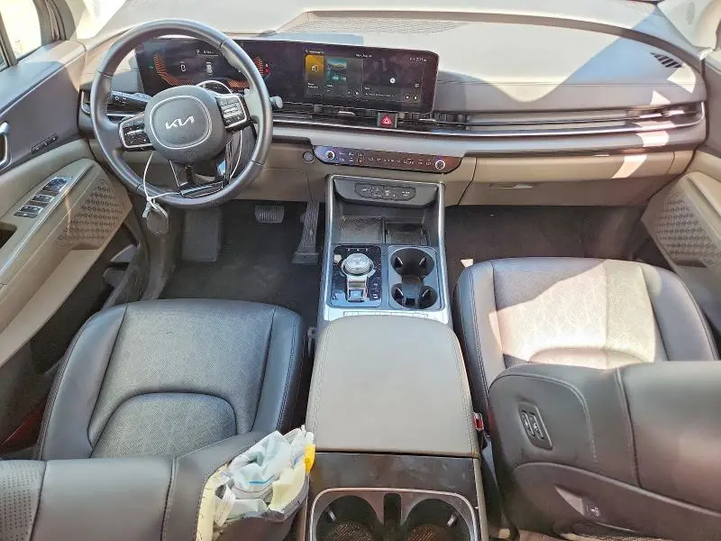 2025 KIA CARNIVAL EX  