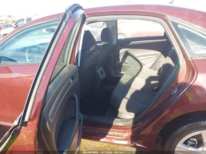 2012 VOLKSWAGEN PASSAT 2.5L S