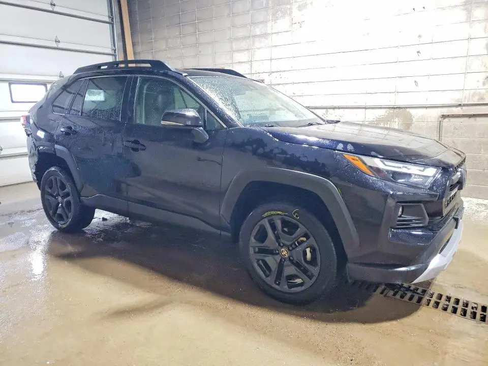 2024 TOYOTA RAV4 ADVENTURE  