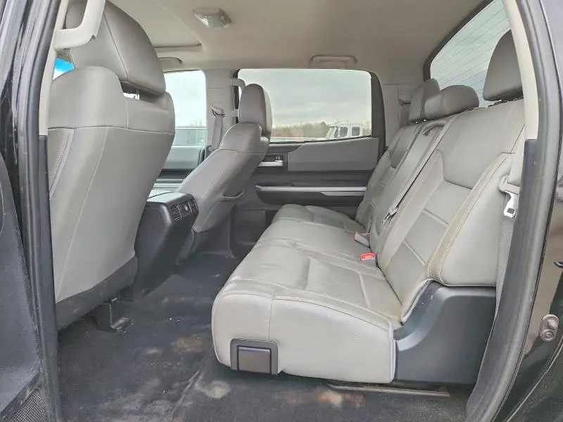 2015 TOYOTA TUNDRA LIMITED  