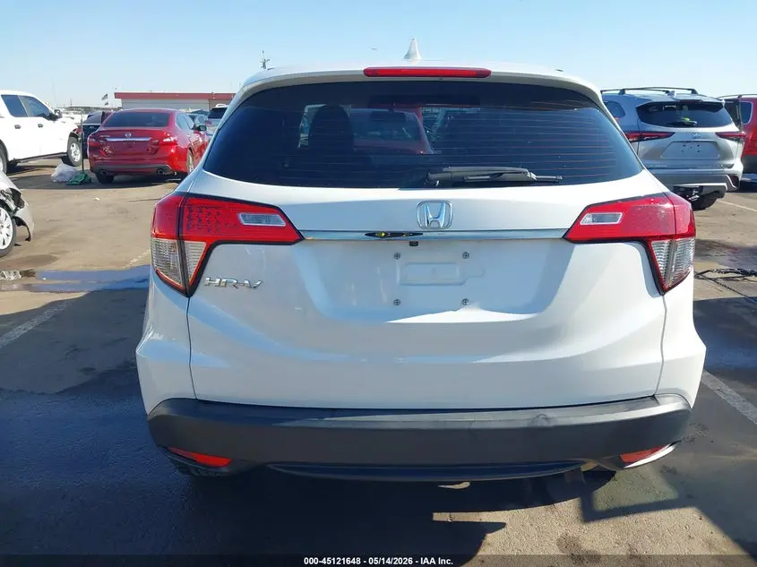 2022 HONDA HR-V 2WD LX