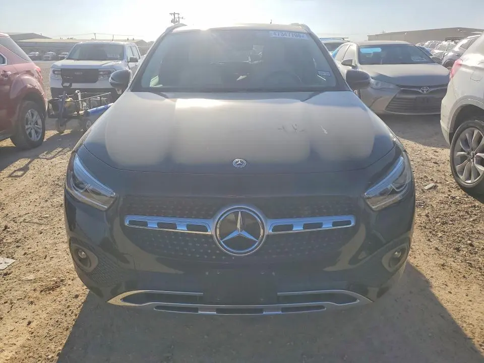 2021 MERCEDES-BENZ GLA 250 4MATIC  