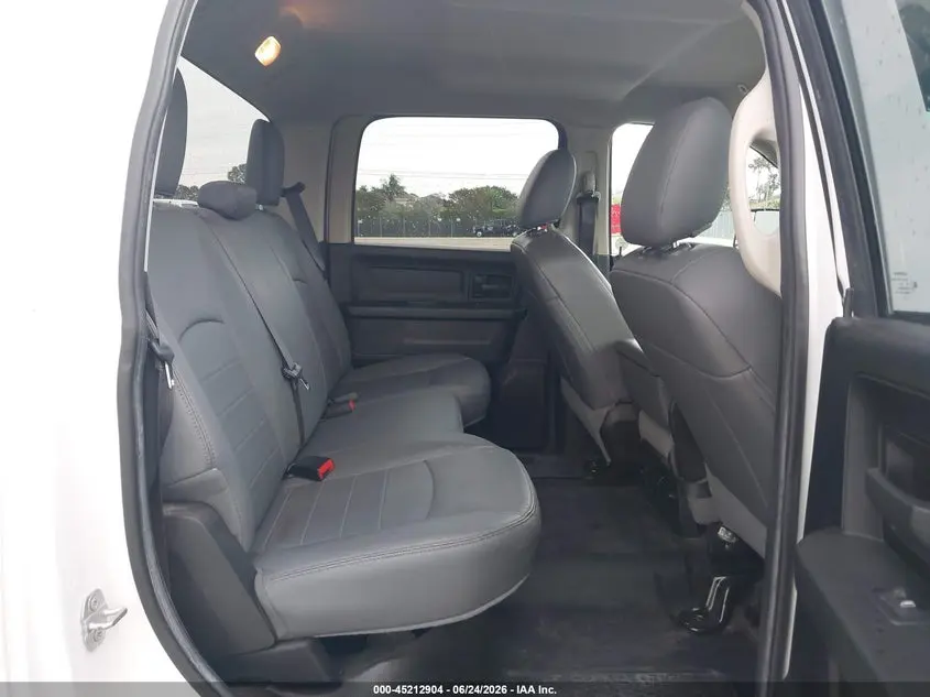 2019 RAM 1500 CLASSIC TRADESMAN  4X4 5'7 BOX