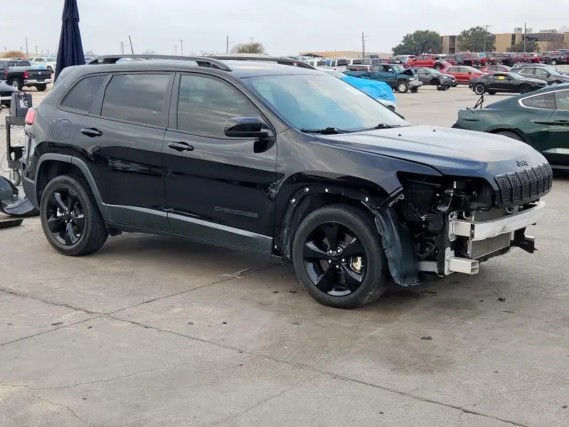 2021 JEEP CHEROKEE LATITUDE PLUS  