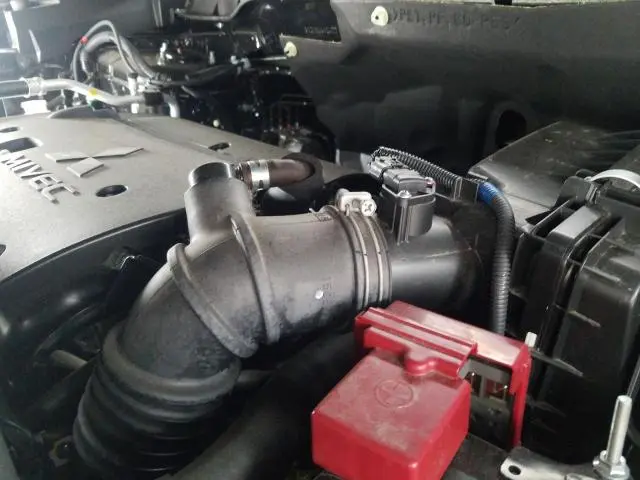 2025 MITSUBISHI RVR ES  