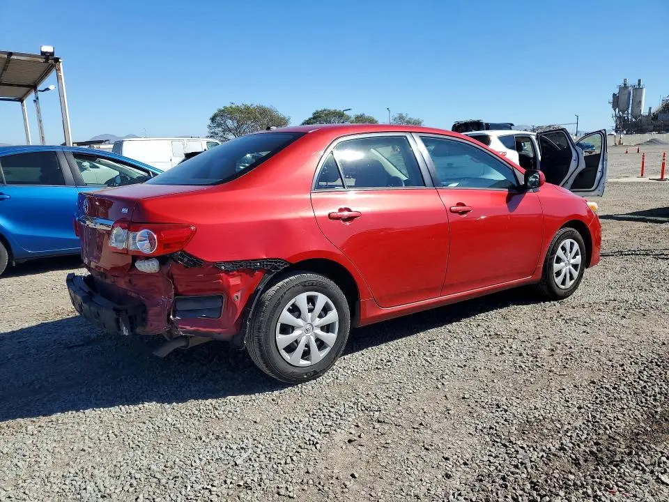 2011 TOYOTA COROLLA LE  