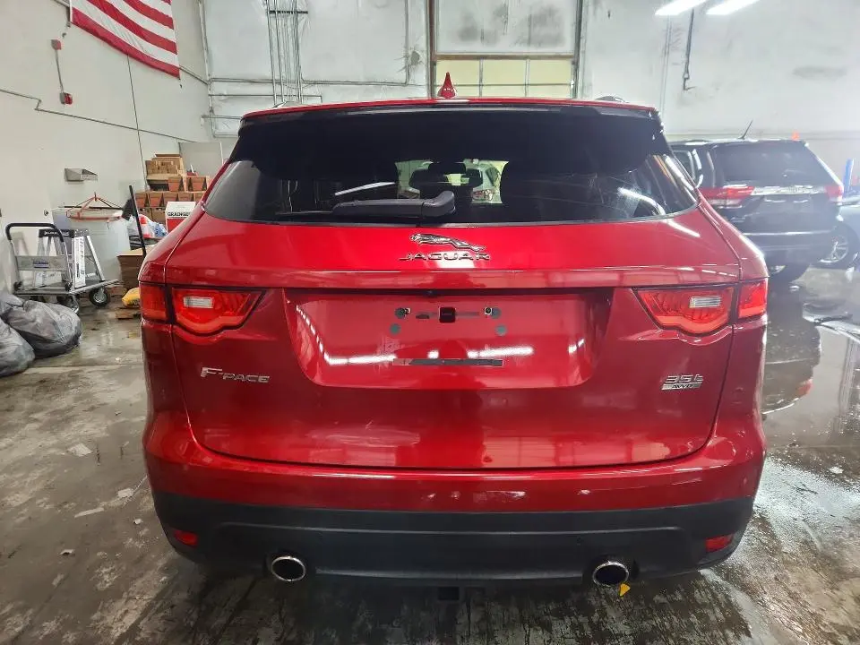 2017 JAGUAR F-PACE PRESTIGE  