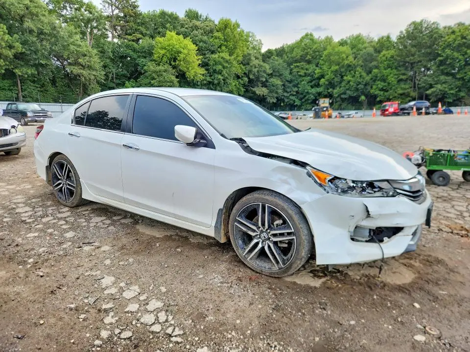 2017 HONDA ACCORD SPORT  
