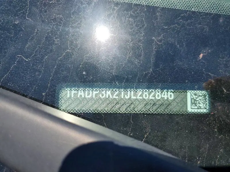 2018 FORD FOCUS SE  
