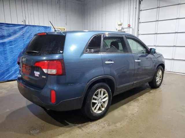 2015 KIA SORENTO LX  