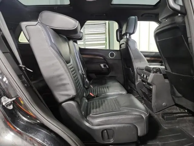 2017 LAND ROVER DISCOVERY HSE LUXURY  