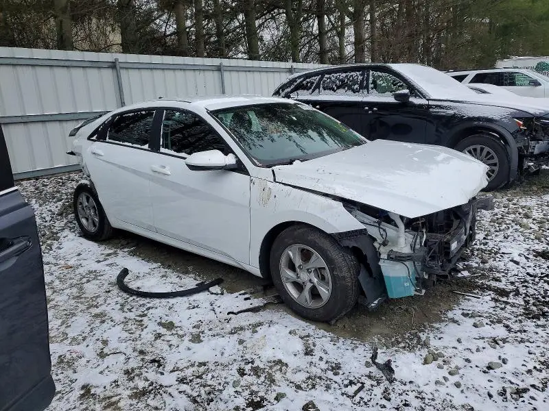 2021 HYUNDAI ELANTRA SE  