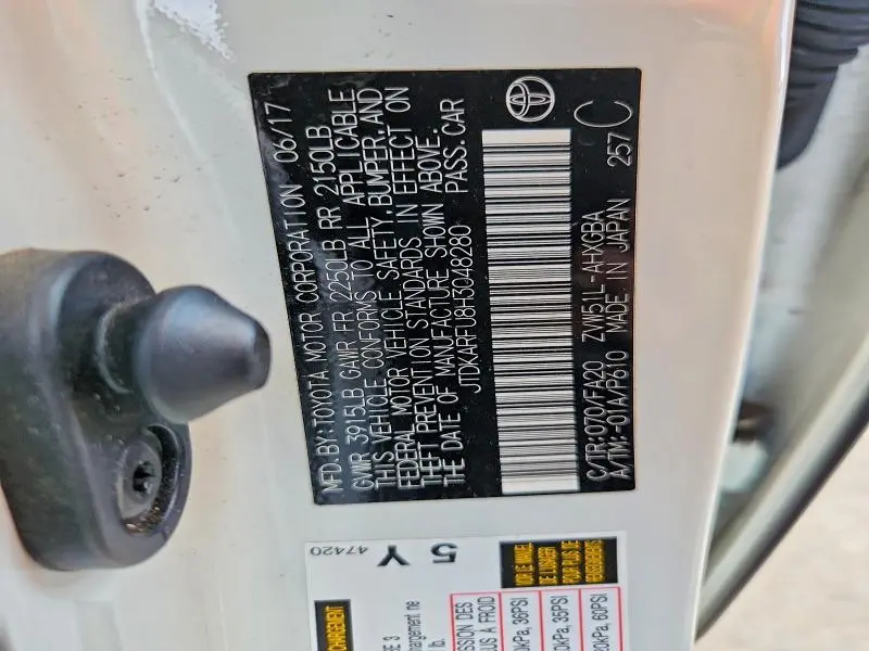 2017 TOYOTA PRIUS TWO ECO  