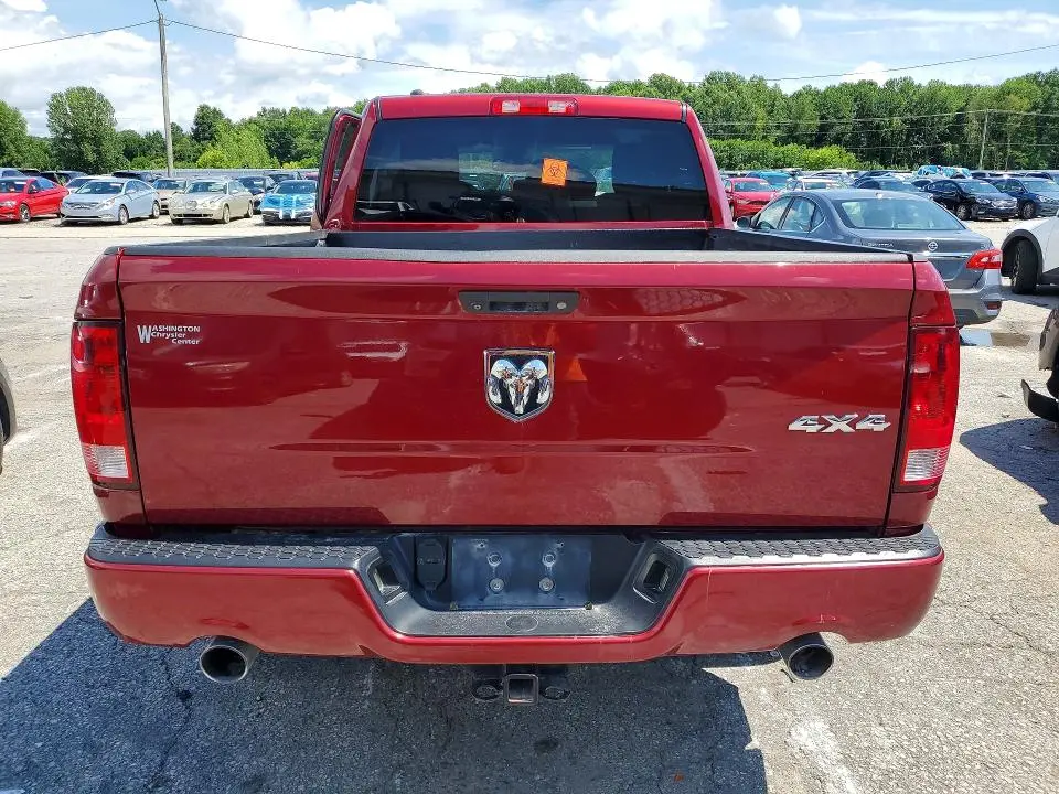 2014 RAM 1500 ST  