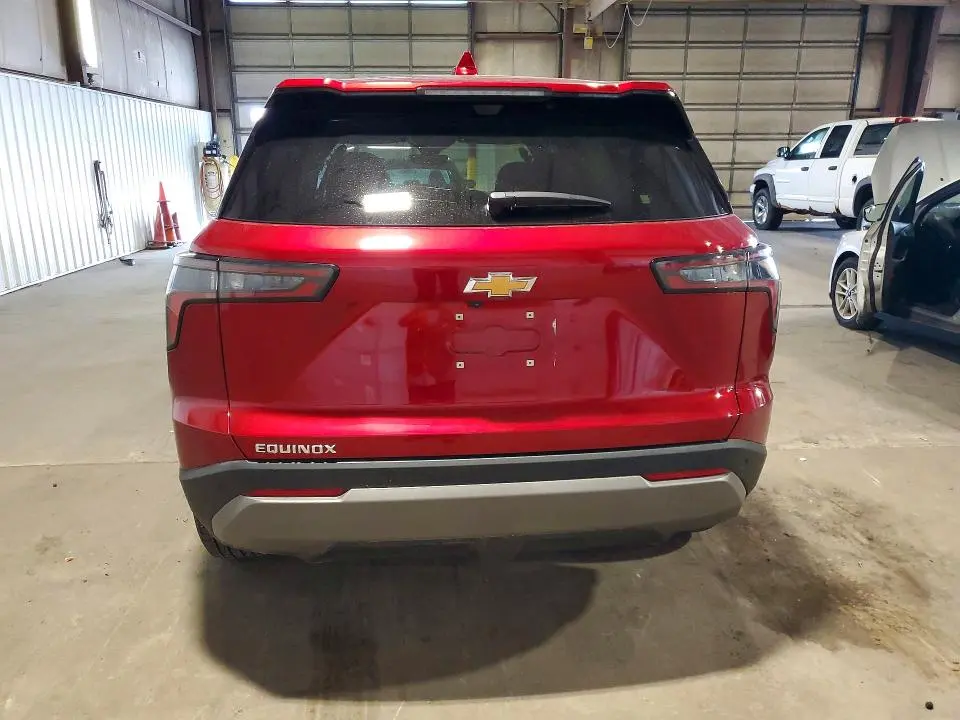 2025 CHEVROLET EQUINOX LT  