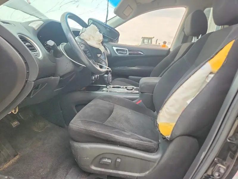 2015 NISSAN PATHFINDER SV  