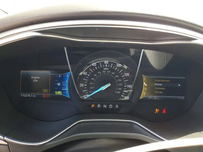 2013 FORD FUSION SE  