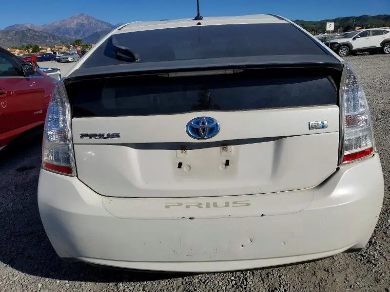 2010 TOYOTA PRIUS   