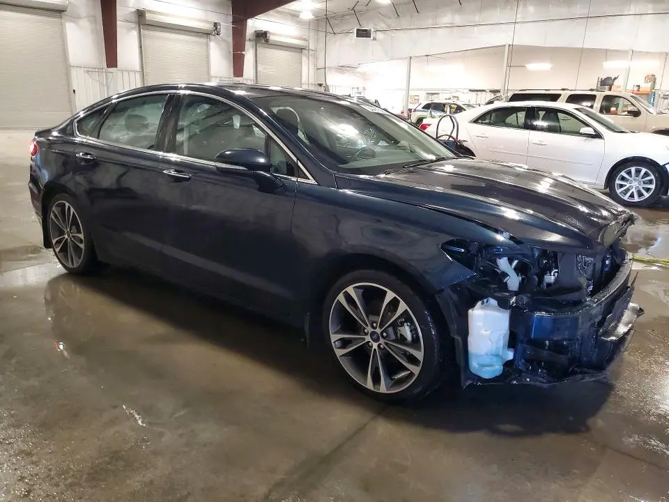 2020 FORD FUSION TITANIUM  