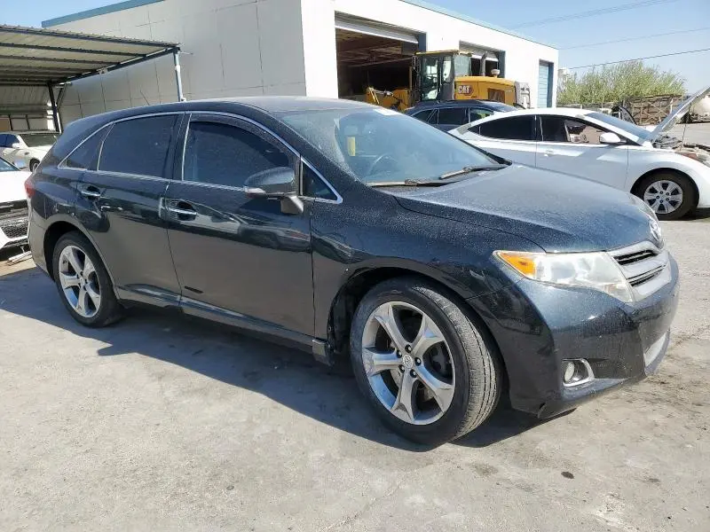 2013 TOYOTA VENZA LE  