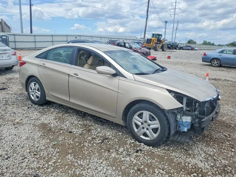 2012 HYUNDAI SONATA GLS  