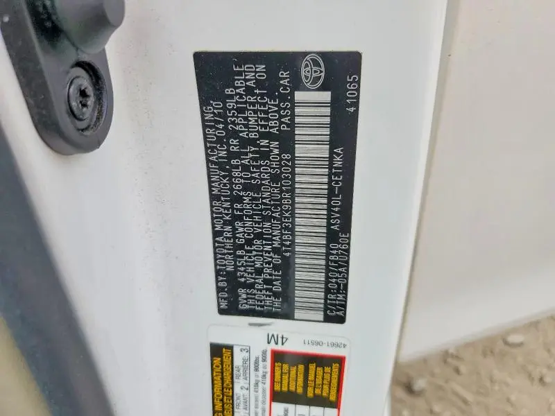 2011 TOYOTA CAMRY BASE  