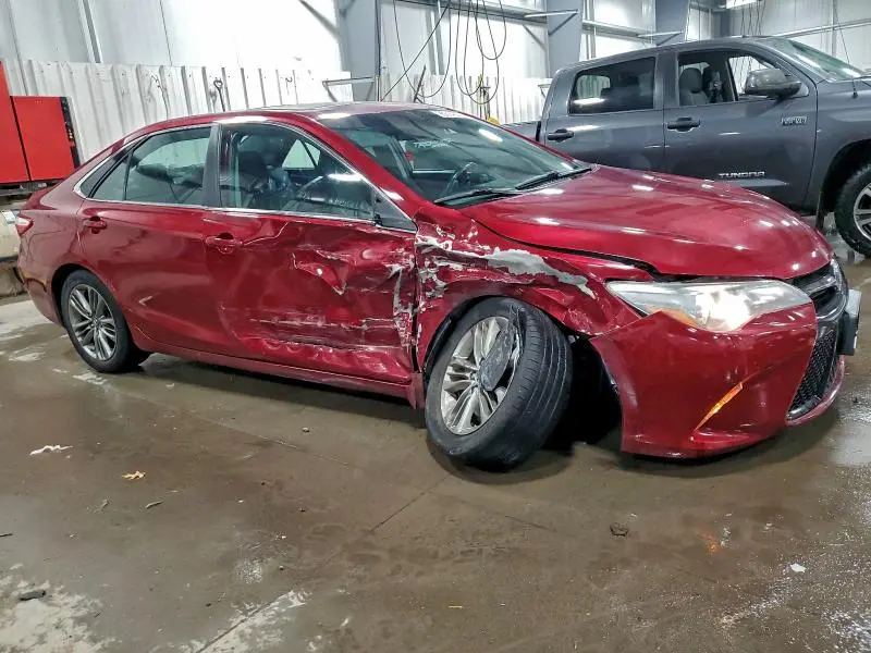 2016 TOYOTA CAMRY LE  