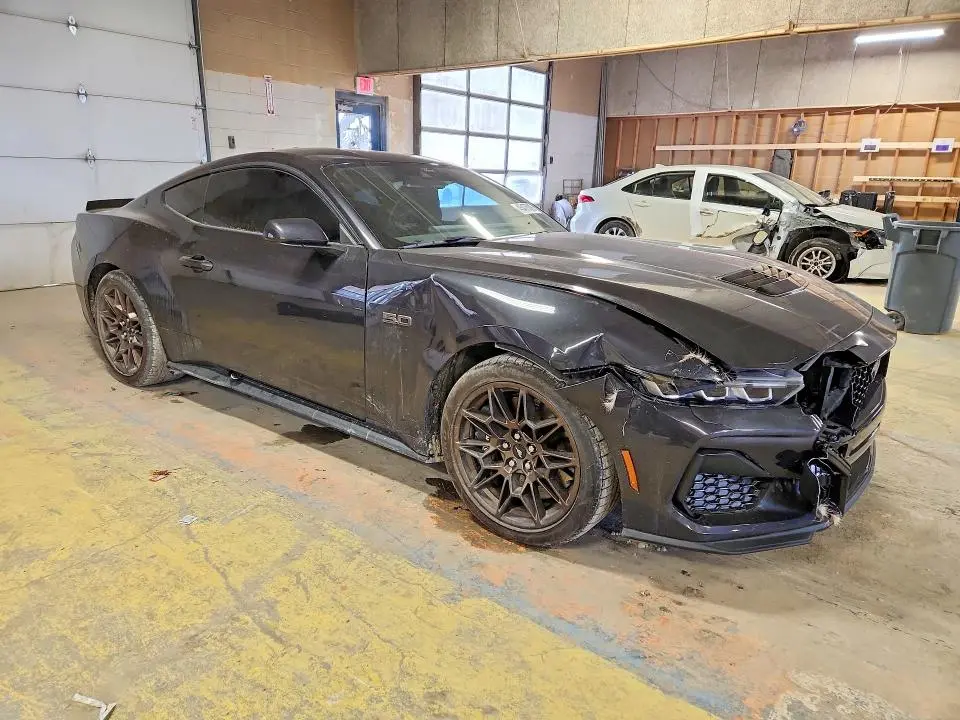 2024 FORD MUSTANG GT  