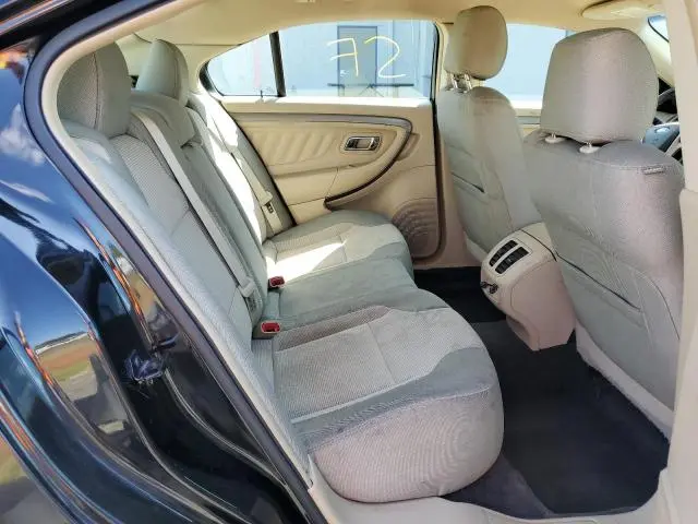 2015 FORD TAURUS SEL  