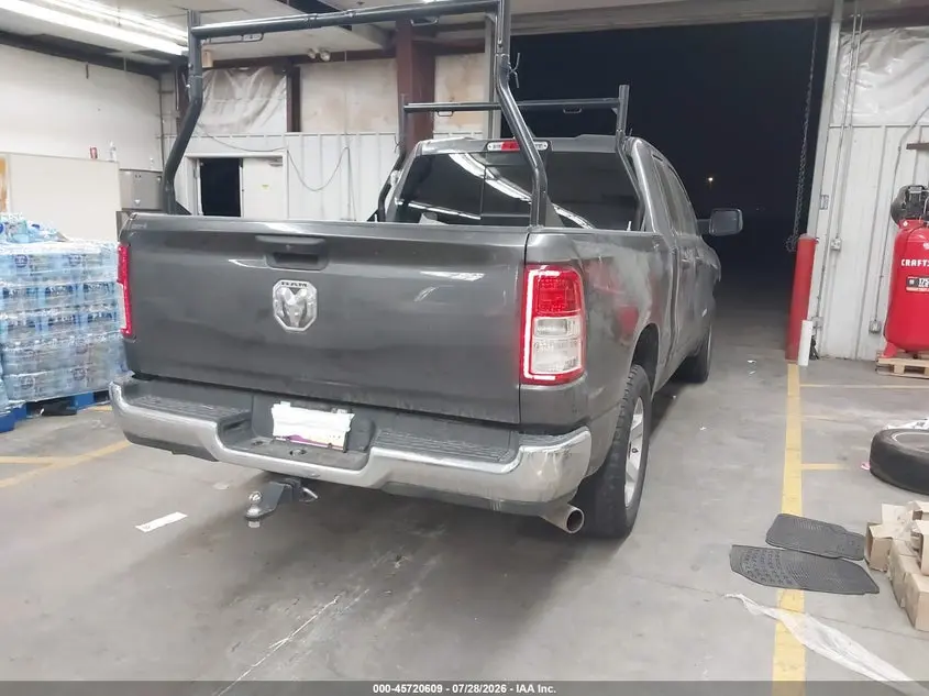 2019 RAM 1500 TRADESMAN  4X2 6'4 BOX