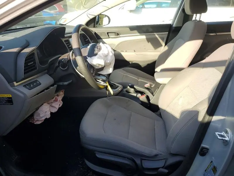 2019 HYUNDAI ELANTRA SEL  