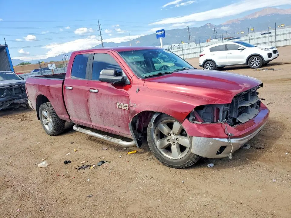 2015 RAM 1500 SLT  
