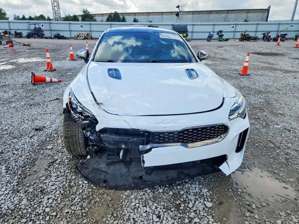 2022 KIA STINGER GT LINE  