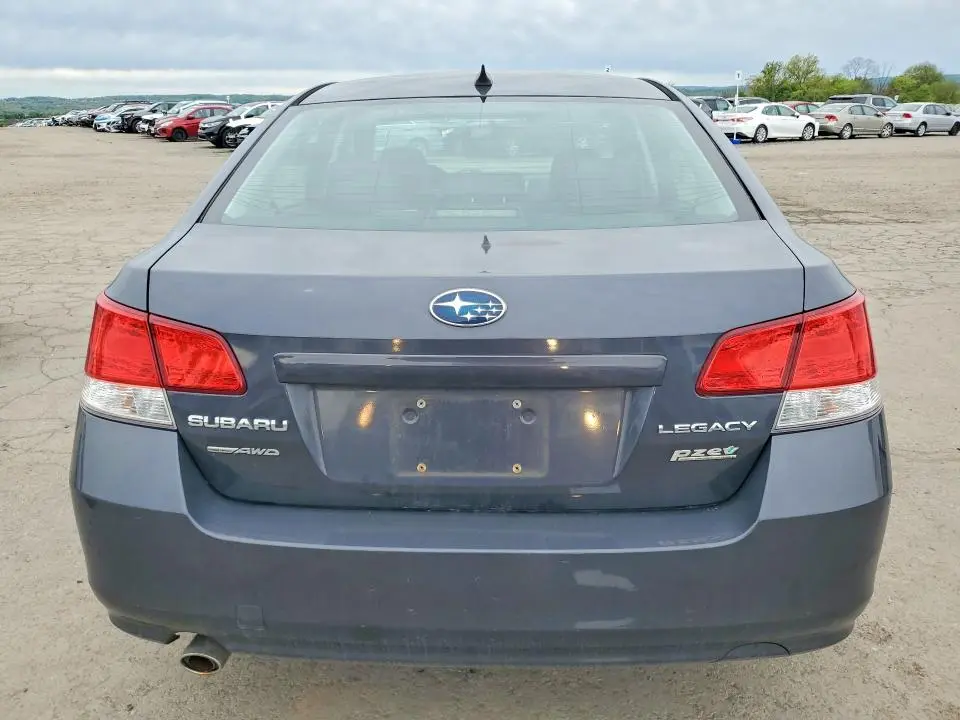 2011 SUBARU LEGACY 2.5I LIMITED  
