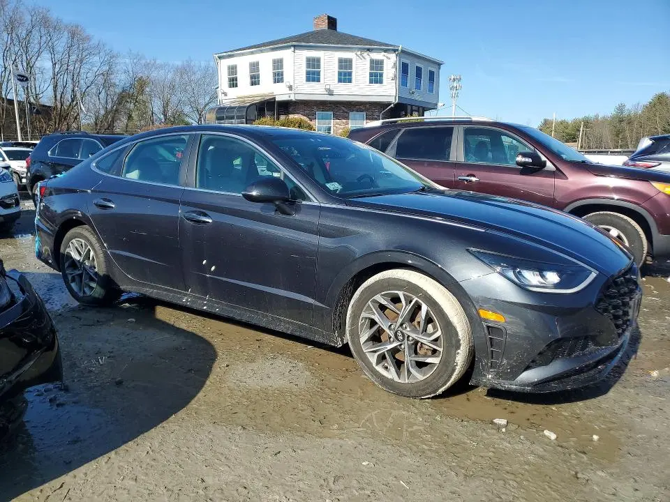 2021 HYUNDAI SONATA SEL  