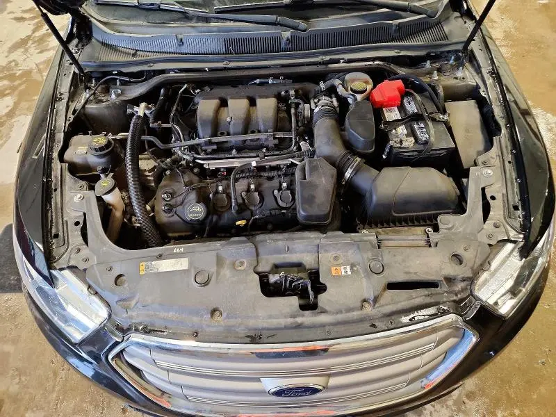 2017 FORD TAURUS SE  